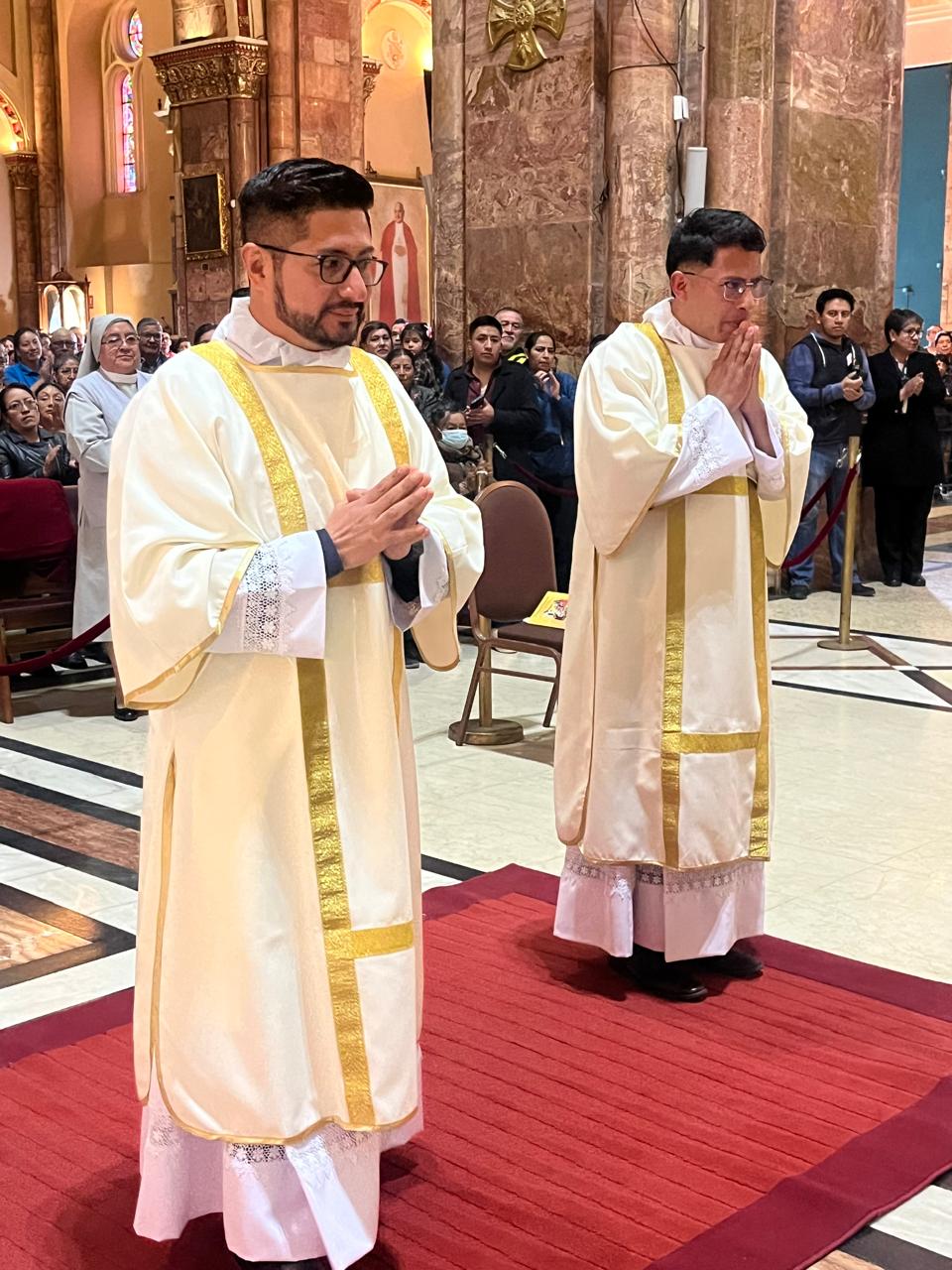 Diáconos transitorios Diáconos transitorios