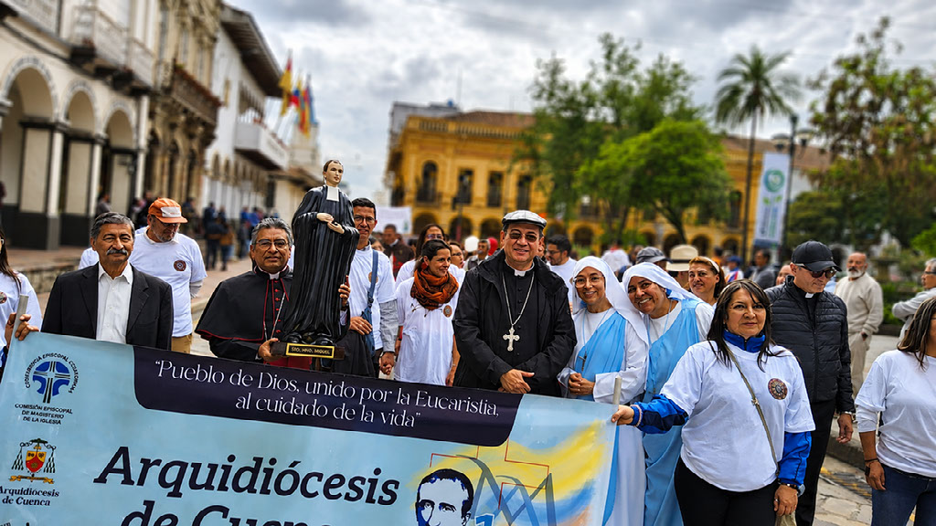 Celebración arquidiocesana con la participación del presbiterio de la Arquidiócesis de Cuenca.